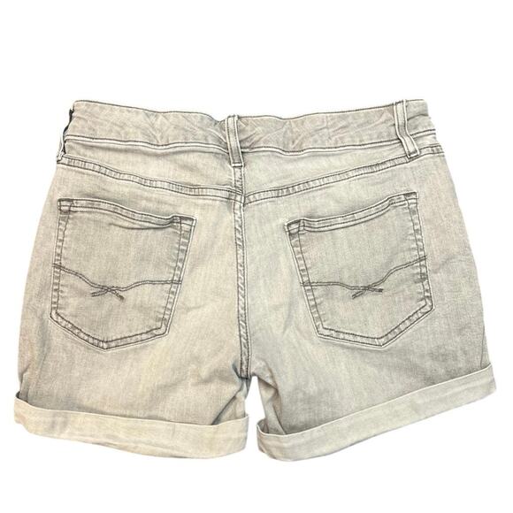 GAP Gray sexy boyfriend Jean Shorts Relaxed Fit Cuffed Hem casual neutral summer - Picture 4 of 5